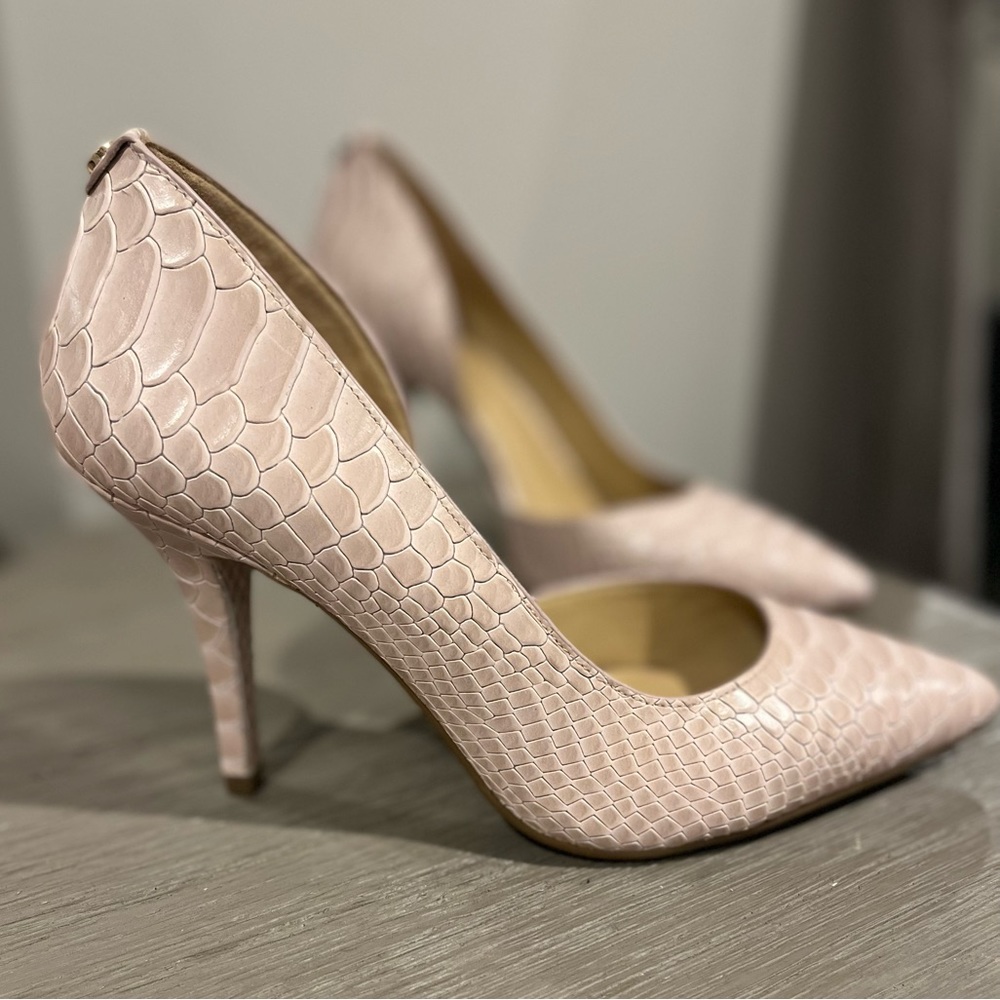 MK pumps, Blush Pink croc embossed leather heels size 7 New without box